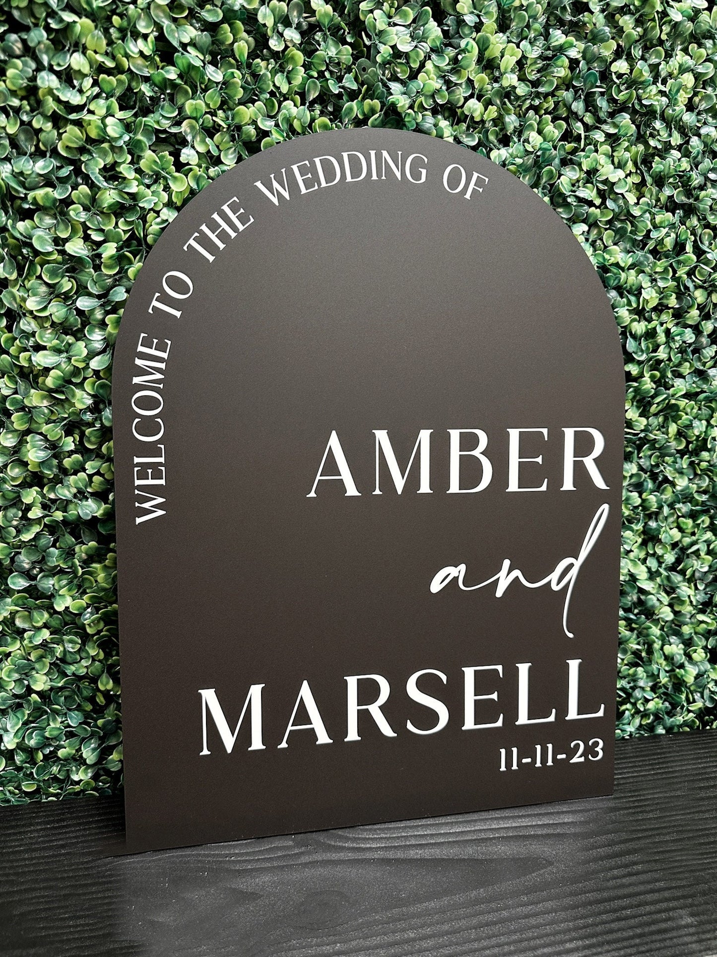 Acrylic Arch Welcome Sign – Color and Etch